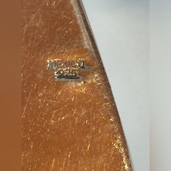 Napier Black and 925 Mexican Pendant silver toned beads and accents - Picture 9 of 9